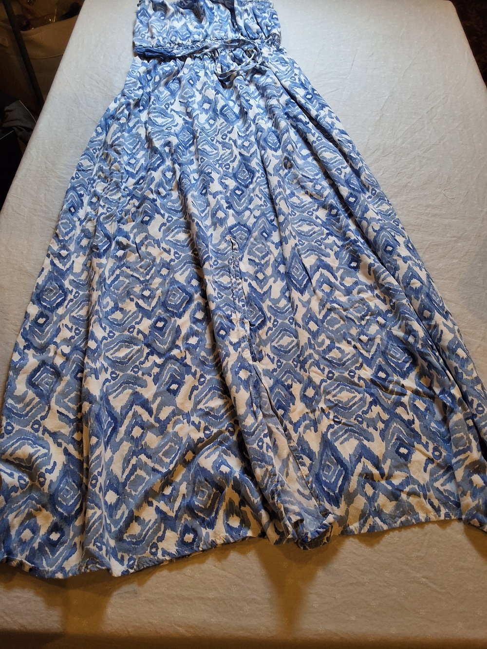 Jessica Simpson Strapless Blue and White Patterned Maxi Dress